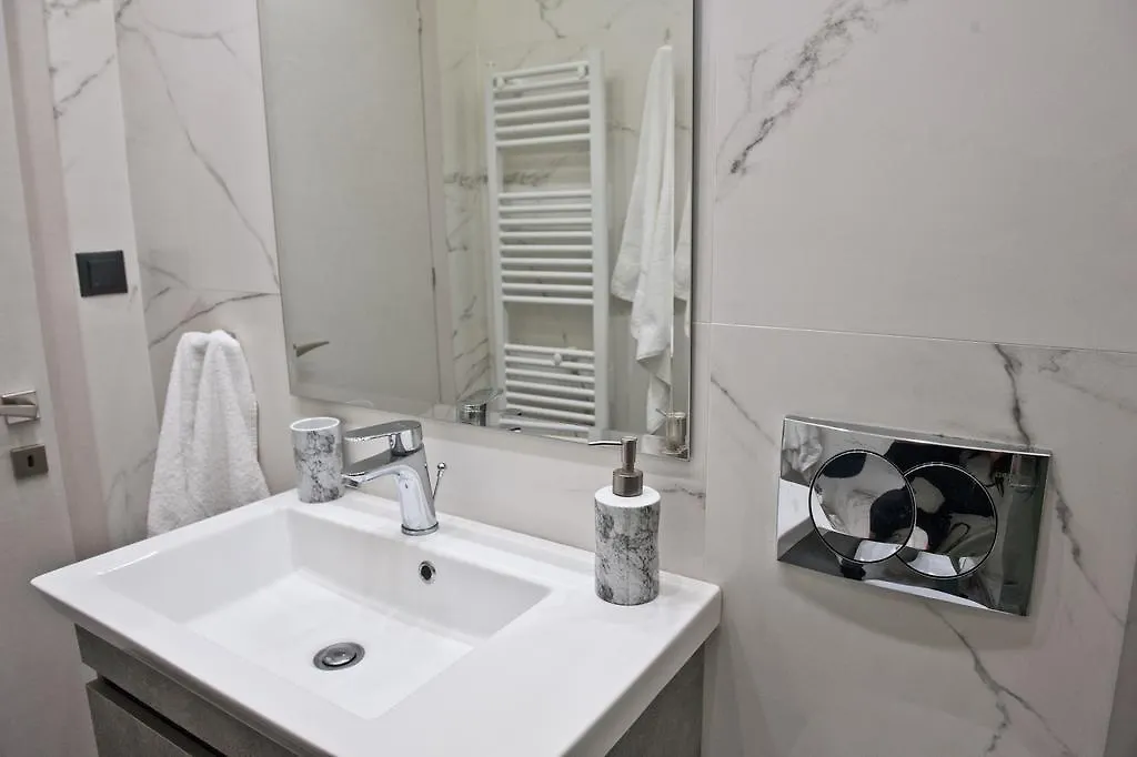 Iris Apartment Thessaloniki