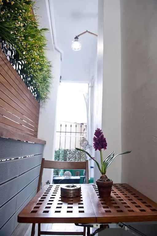 Iris Apartment Thessaloniki Greece