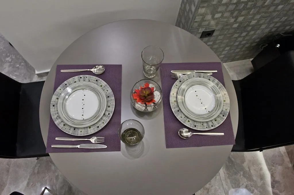 Iris Apartment Thessaloniki Greece